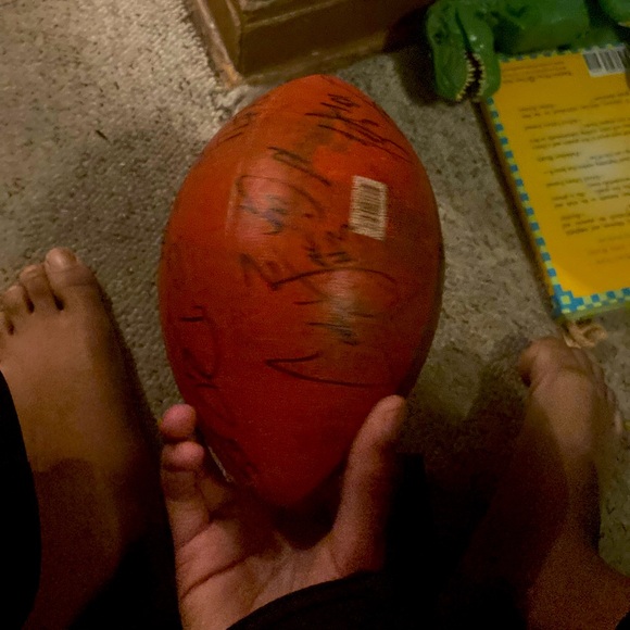 Autographed Cleveland browns football - Picture 2 of 3